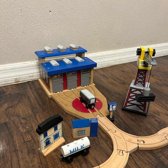 Thomas & Friends Wooden Train set - The Works - Picture 10 of 10